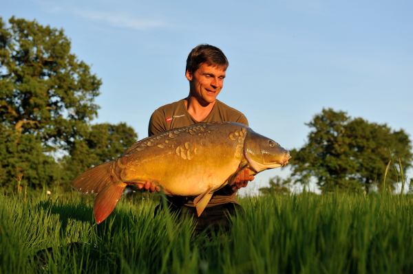 Karpervissen op Carp Nijstad, een Nederlands betaalwater hoe doe je dat?