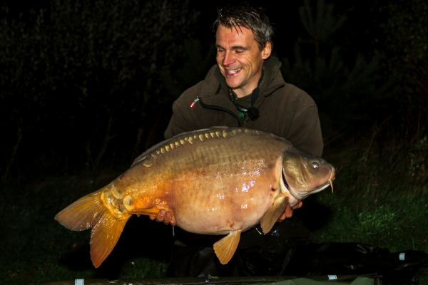 Karpervissen op Carp Nijstad, een Nederlands betaalwater hoe doe je dat?