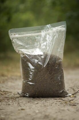 Carp Whisperer - Hennep 5 kg Kant en klaar